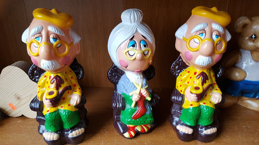 Thrift Store «Somebodys Attic», reviews and photos