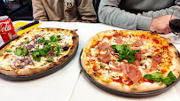 Pizza du Pizzeria La Parisienne - n°3