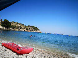 Cala Mascarat'in fotoğrafı küçük koy ile birlikte