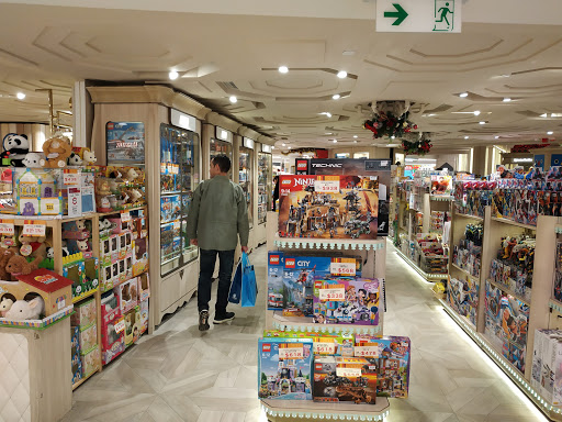 Do-it-yourself stores Hong Kong