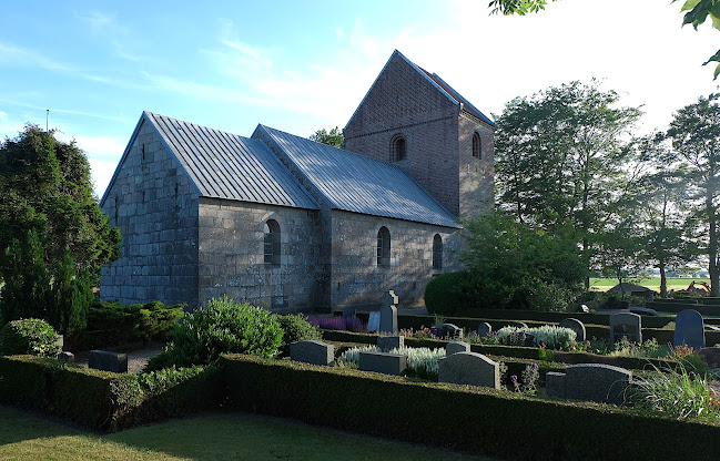 Kommentarer og anmeldelser af Dalbyover Kirke