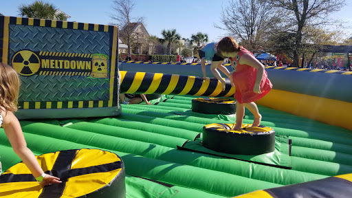 Shopping Mall «Shelter Cove Towne Centre», reviews and photos, 40 Shelter Cove Ln, Hilton Head Island, SC 29928, USA