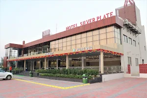 Hotel Silver Plate Vadodara image