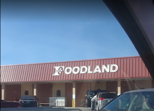 Foodland, 103 W 1st St, Tuscumbia, AL 35674, USA, 