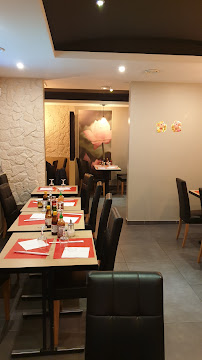 Atmosphère du Restaurant vietnamien New Saigon à Lognes - n°2
