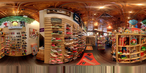 Shoe Store «A Shoe Grows in Brooklyn», reviews and photos, 663 Vanderbilt Ave, Brooklyn, NY 11238, USA