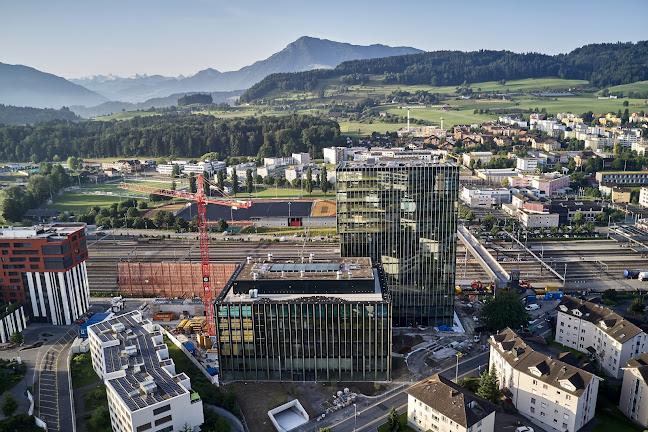 Hochschule Luzern – Wirtschaft, Institut für Finanzdienstleistungen Zug IFZ - Schwyz