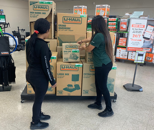 Truck Rental Agency «U-Haul of Riverside», reviews and photos, 1834 Spruce St, Riverside, CA 92507, USA
