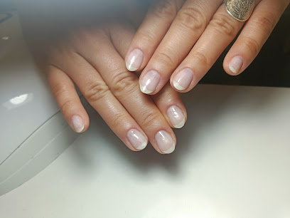 Apollo Salon