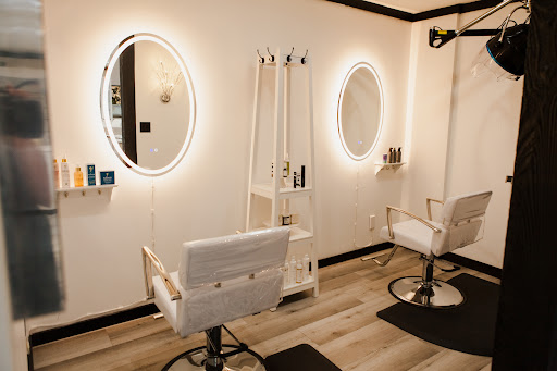 Beauty Supply Store «ROOTS the Beauty Underground», reviews and photos, 384 Forest Ave #9, Laguna Beach, CA 92651, USA