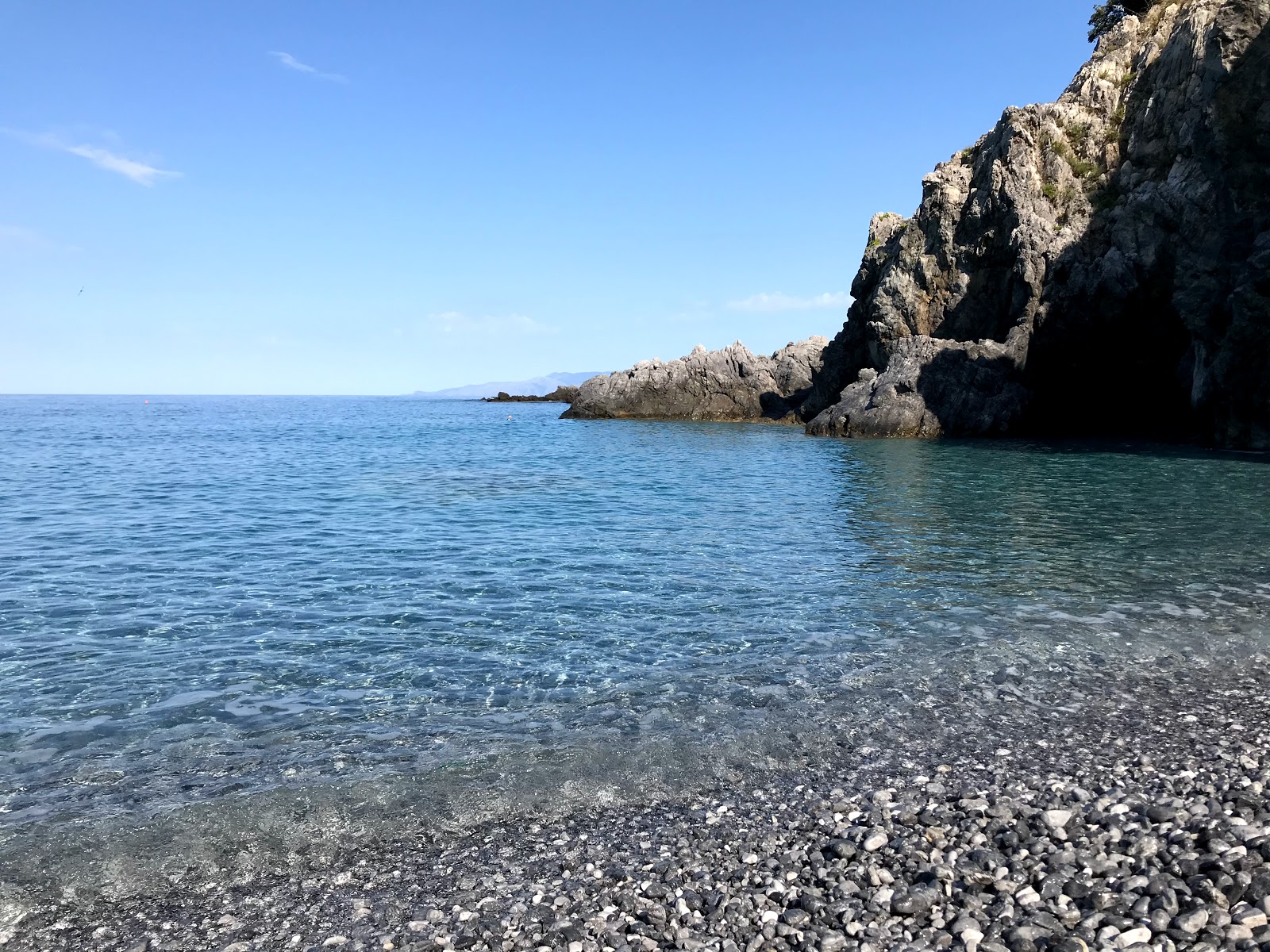Photo de Spiaggia Marina di Maratea - recommandé pour les voyageurs en famille avec des enfants