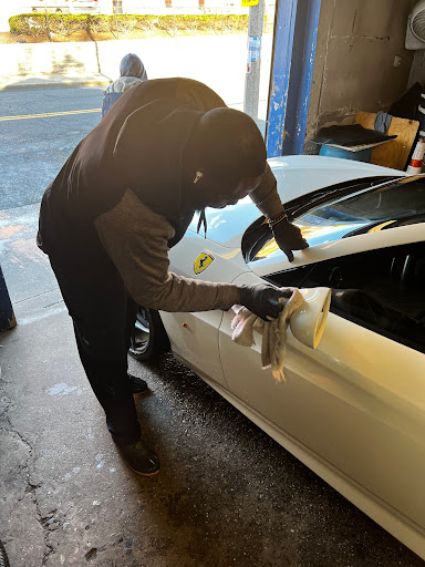 A C Hand Car Wash en Dorchester