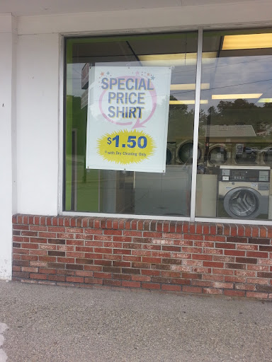 Laundromat «Star Cleaners & Laundromat», reviews and photos, 2 Main St, Marlborough, MA 01752, USA