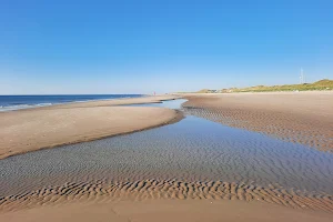 Badstrand Hargen Aan Zee image