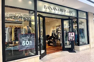 Banana Republic image