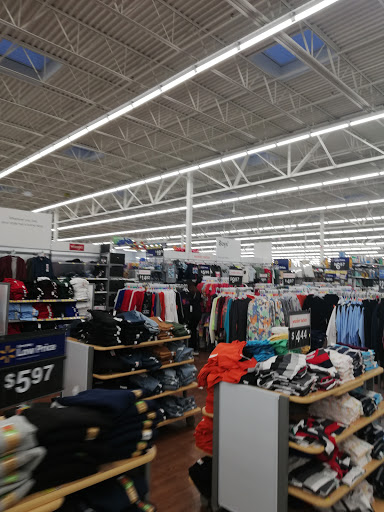 Discount Store «Walmart», reviews and photos, 8538 Interstate 35 Access Rd, San Antonio, TX 78211, USA