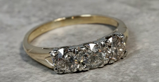 Coin Dealer «Collectors Coins & Jewelry», reviews and photos, 393 Sunrise Hwy C, Lynbrook, NY 11563, USA