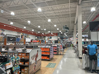 DICK'S Sporting Goods - Photo 9 - Car repair in Staten Island, NY, Staten Island