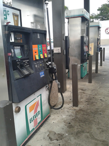 Convenience Store «7-Eleven», reviews and photos, 747 Hallandale Beach Blvd, Hallandale Beach, FL 33009, USA