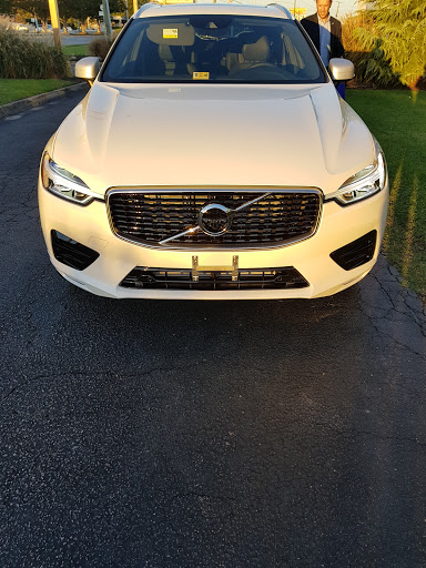 Car Dealer «Volvo of Virginia Beach», reviews and photos, 4980 Virginia Beach Blvd, Virginia Beach, VA 23462, USA
