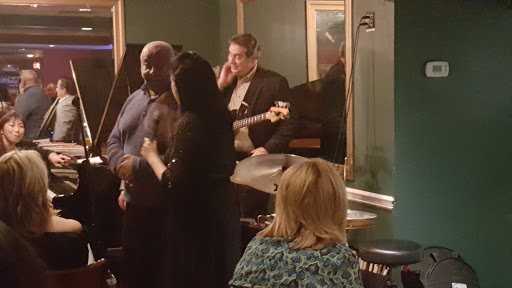 Asian Restaurant «Shanghai Jazz Restaurant & Bar», reviews and photos, 24 Main St, Madison, NJ 07940, USA