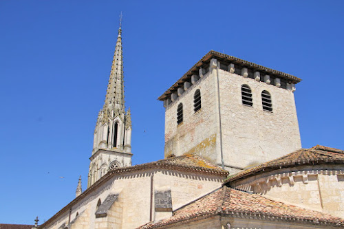 attractions Église catholique Saint-Jean-Baptiste à Coutras Coutras