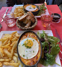 Œuf au plat du Restaurant français Les Compagnons de la Grappe à Lille - n°1
