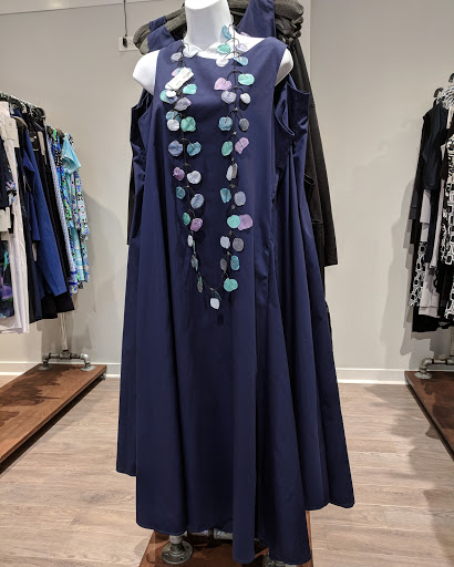 Shopping Mall «Green Spring Station-Shopping», reviews and photos, 10751 Falls Rd, Lutherville, MD 21093, USA