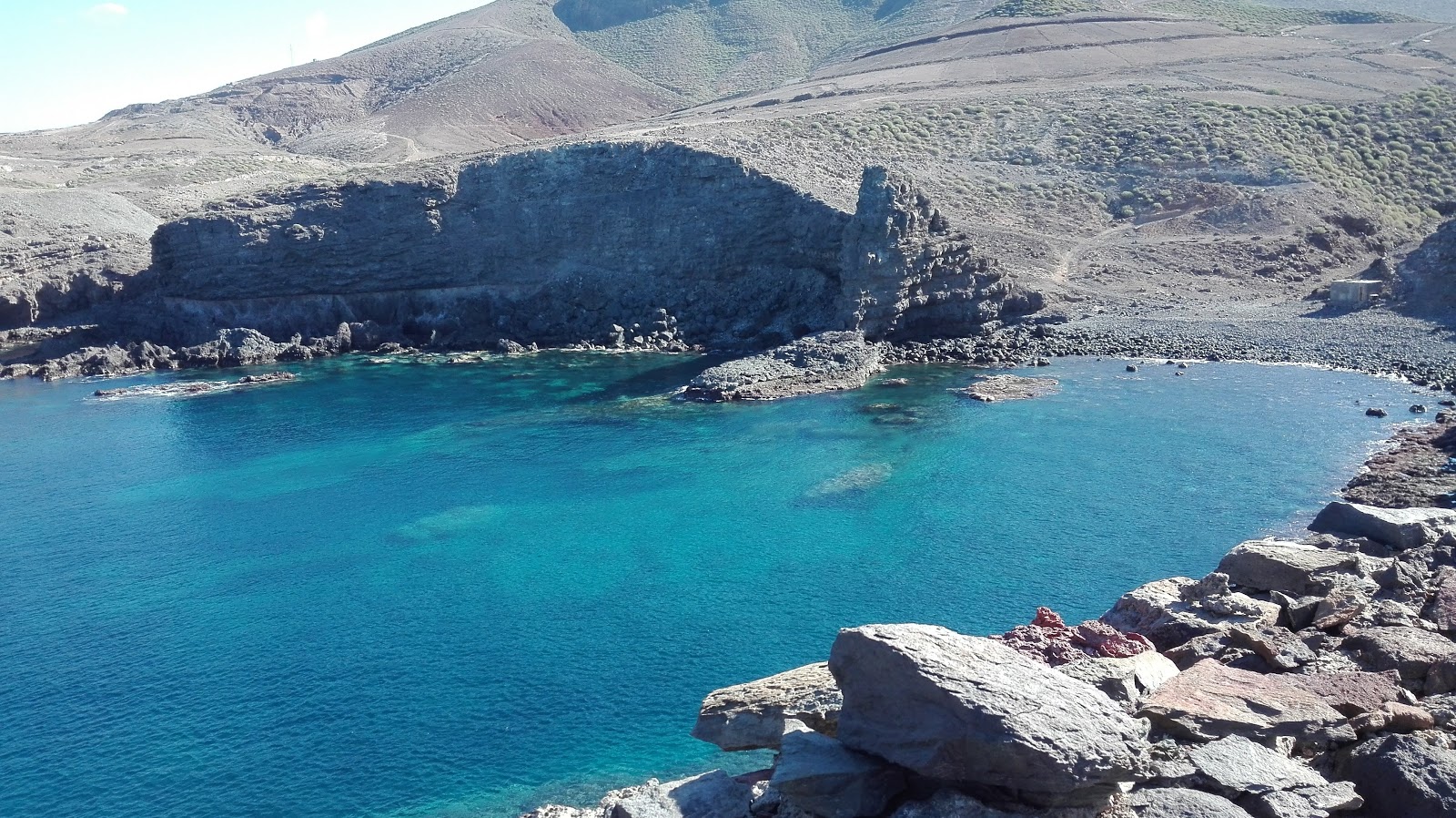 Foto av Playa del Lagarto med stenar yta