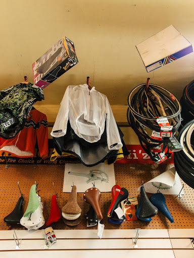 Bicycle Store «Freewheel Bike Shop», reviews and photos, 1920 Hayes St, San Francisco, CA 94117, USA