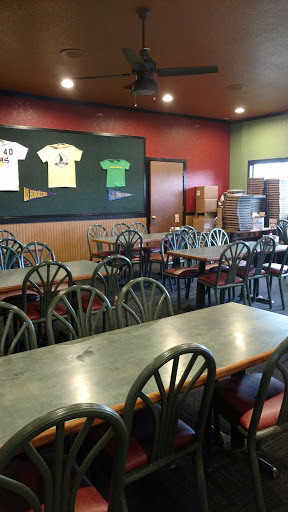 Pizza Restaurant «Round Table Pizza», reviews and photos, 1237 W Wood St, Willows, CA 95988, USA