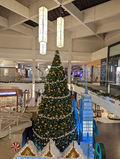Shopping Mall «Vancouver Mall», reviews and photos, 8700 NE Vancouver Mall Dr, Vancouver, WA 98662, USA