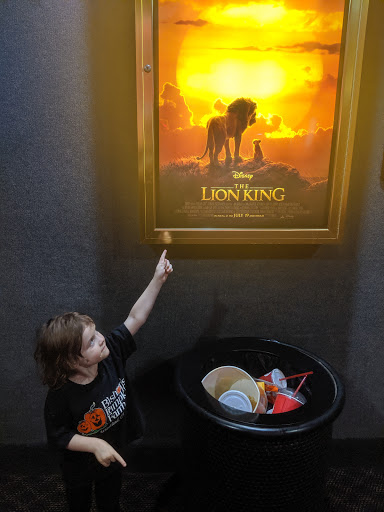 Movie Theater «Regal Cinemas Tigard 11», reviews and photos, 11626 SW Pacific Hwy, Tigard, OR 97223, USA