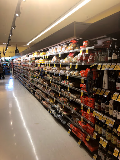 Shopping Mall «Diamond Heights Shopping Center», reviews and photos, 5214D Diamond Heights Blvd, San Francisco, CA 94131, USA