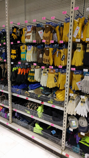 Home Improvement Store «Menards», reviews and photos, 3210 N Clairemont Ave, Eau Claire, WI 54703, USA