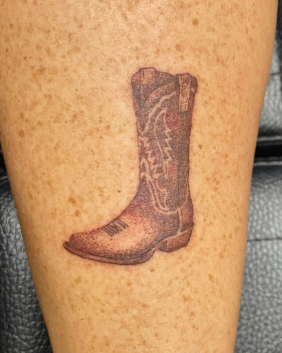 Explore bahamas tattoo ideas, creative tattoo ideas in Broxton, available at Seratonin Tattoo Parlor