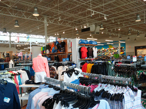 Marine Supply Store «West Marine», reviews and photos, 2401 S Andrews Ave, Fort Lauderdale, FL 33316, USA