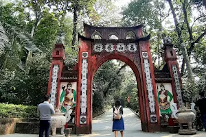 Hung temple image