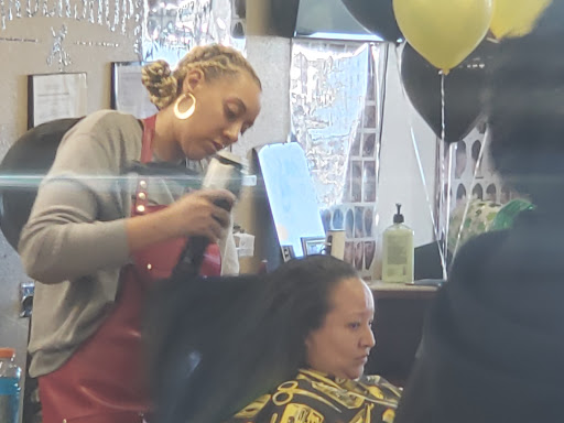 Barber Shop «The Buzz Barbershop LLC», reviews and photos, 2295 S Chambers Rd, Aurora, CO 80014, USA