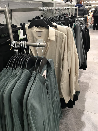 Department Store «Nordstrom», reviews and photos, 800 Spectrum Center Dr, Irvine, CA 92618, USA