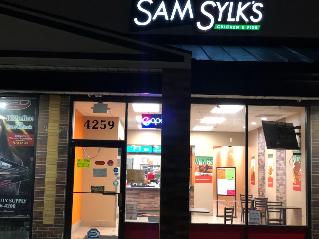 Sam Sylks Chicken And Fish