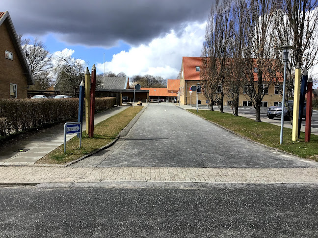 Anmeldelser af Rinkenæs Skole i Sønderborg - Skole