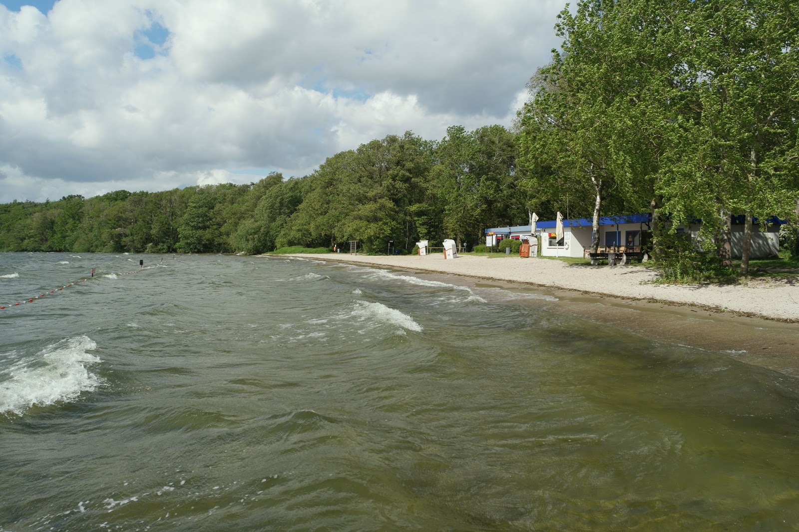 Photo de Badestelle Prinzeninsel avec plage sans baie