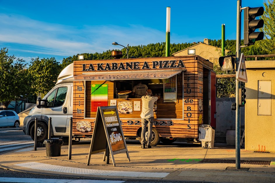 La kabane a pizza à Saint-Zacharie
