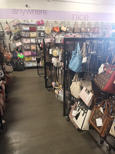 Clothing Store «K&G Fashion Superstore», reviews and photos, 3393 Steelyard Dr, Cleveland, OH 44109, USA