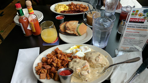 Bar Â«Rookies Sports Bar & GrillÂ», reviews and photos, 3820 S Ferdinand