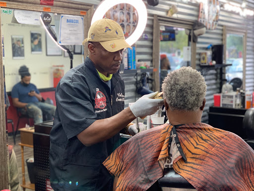 Barber Shop «Trimmers & Shears Barber Shop», reviews and photos, 2324 E Little Creek Rd, Norfolk, VA 23518, USA