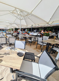 Atmosphère du Restaurant Rado Beach Helen à Cannes - n°19