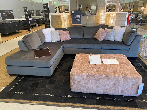 Furniture Store «Value City Furniture», reviews and photos, 37001 Warren Rd, Westland, MI 48185, USA