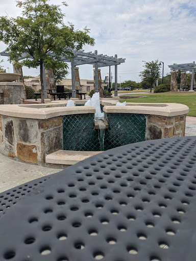 Park «Hurst Community Park», reviews and photos, 601 Precinct Line Rd, Hurst, TX 76053, USA